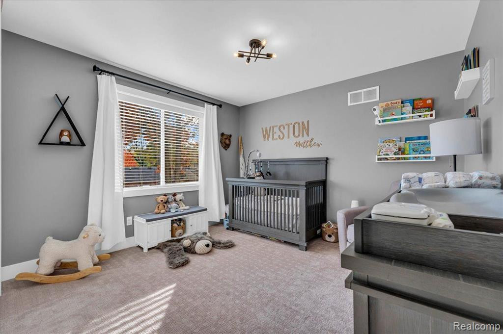 8429 YALE Street, Oak Park, MI 48237 — Photo 29