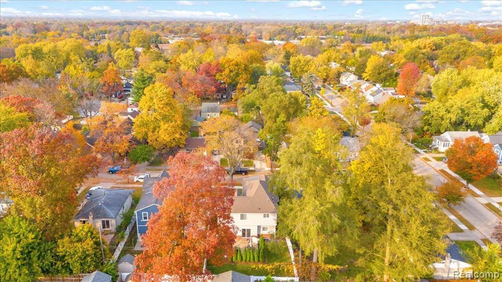 8429 YALE Street, Oak Park, MI 48237 — Photo 44