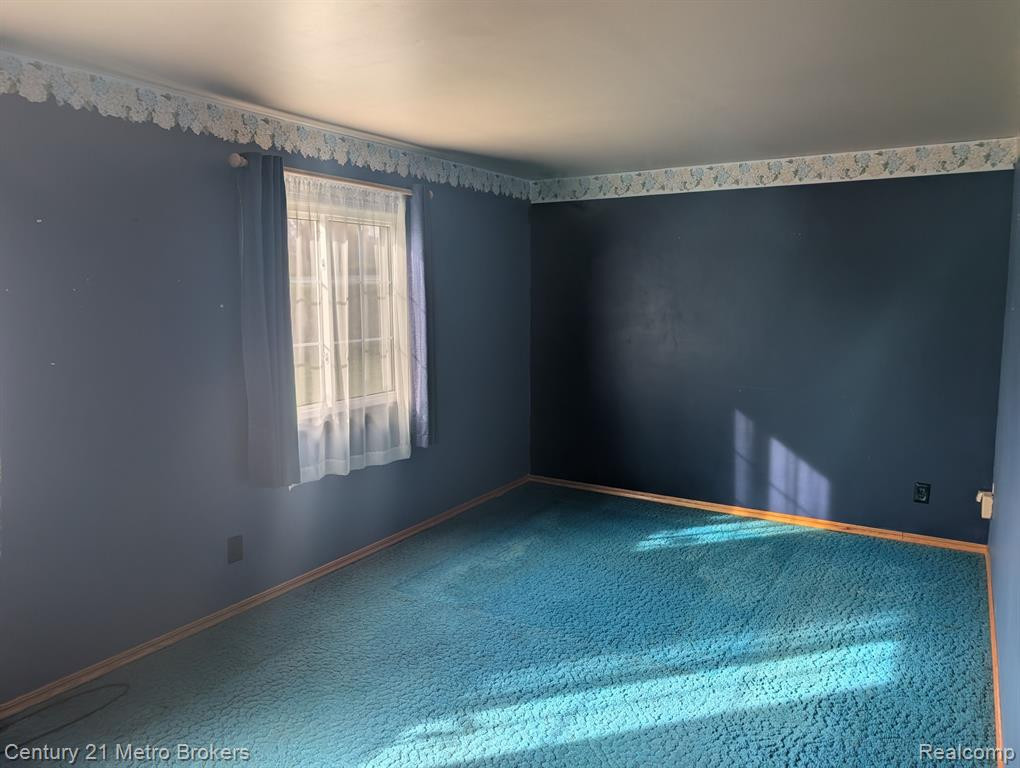 2686 N VAN DYKE Road, Imlay City, MI 48444 — Photo 8