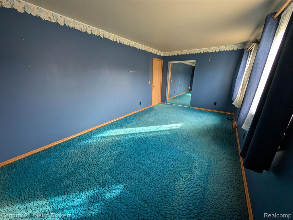 2686 N VAN DYKE Road, Imlay City, MI 48444 — Photo 10