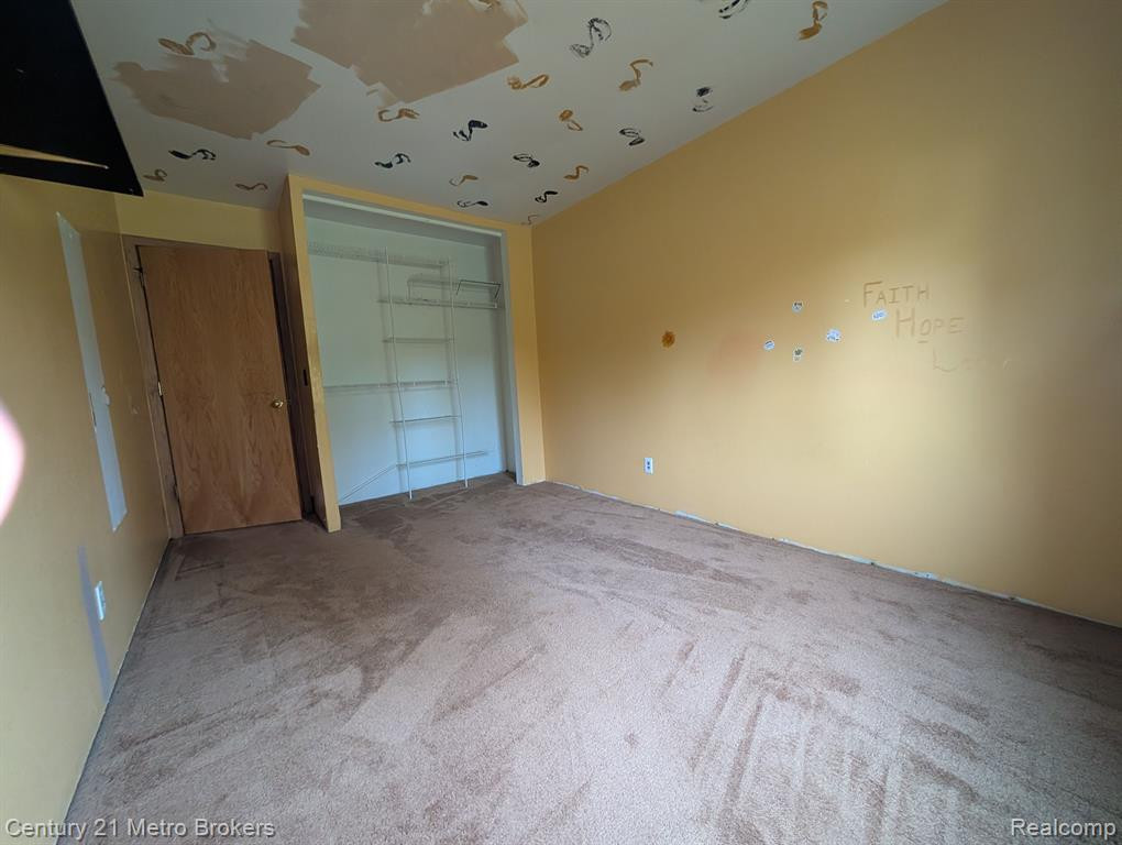 2686 N VAN DYKE Road, Imlay City, MI 48444 — Photo 17