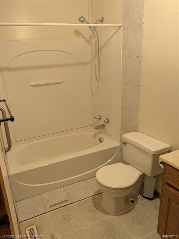 2686 N VAN DYKE Road, Imlay City, MI 48444 — Photo 18