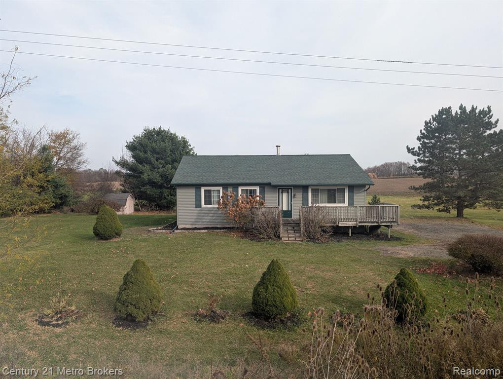 2686 N VAN DYKE Road, Imlay City, MI 48444 — Photo 23
