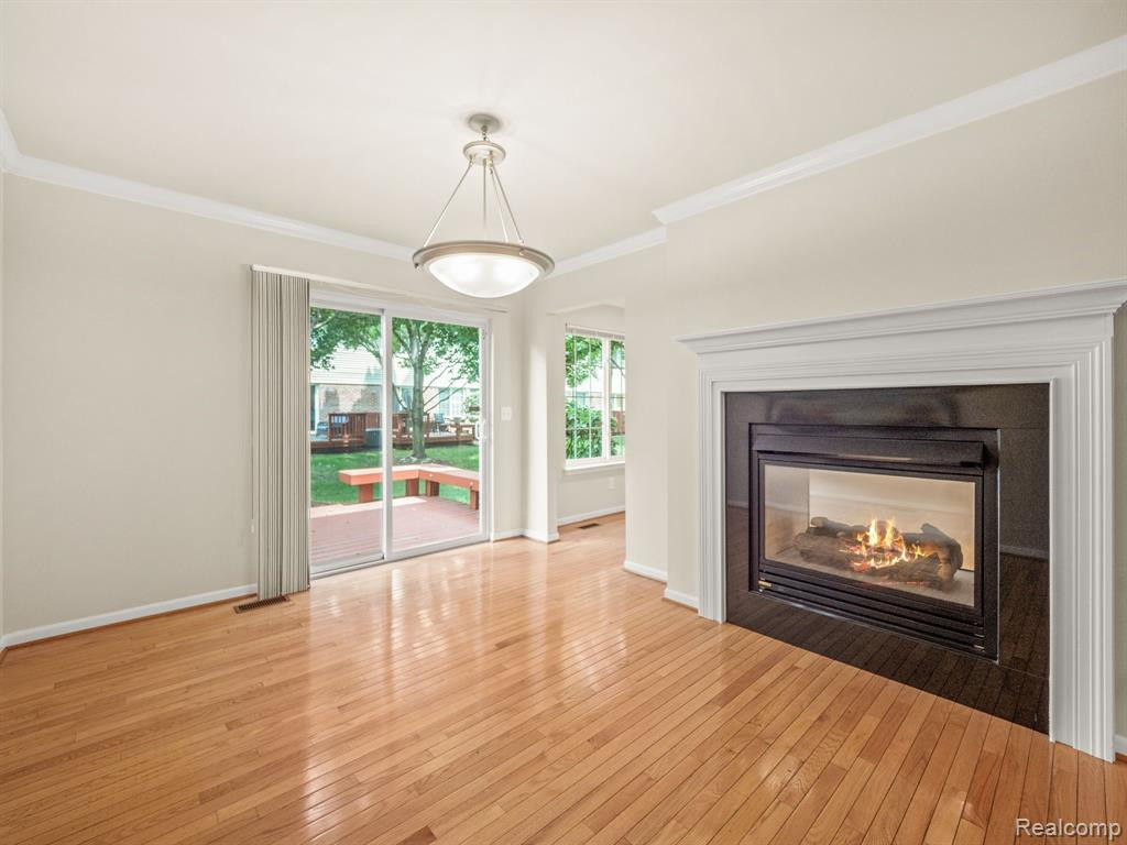 509 JAMES Circle, Royal Oak, MI 48067 — Photo 7