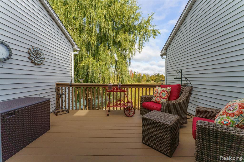 885 Challenging Trail, South Lyon, MI 48178 — Photo 28