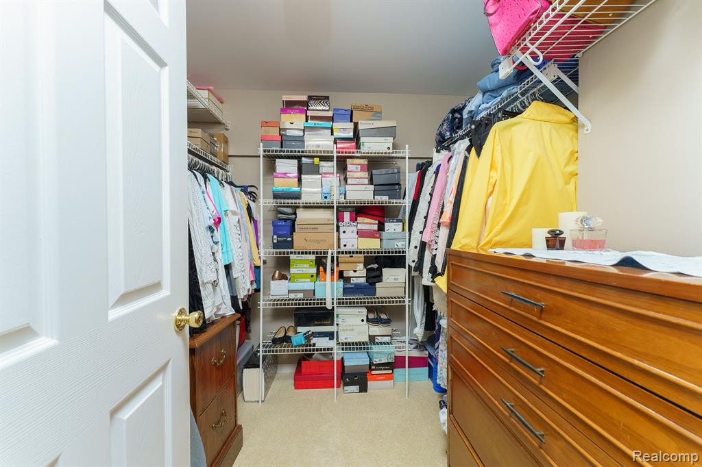 885 Challenging Trail, South Lyon, MI 48178 — Photo 39
