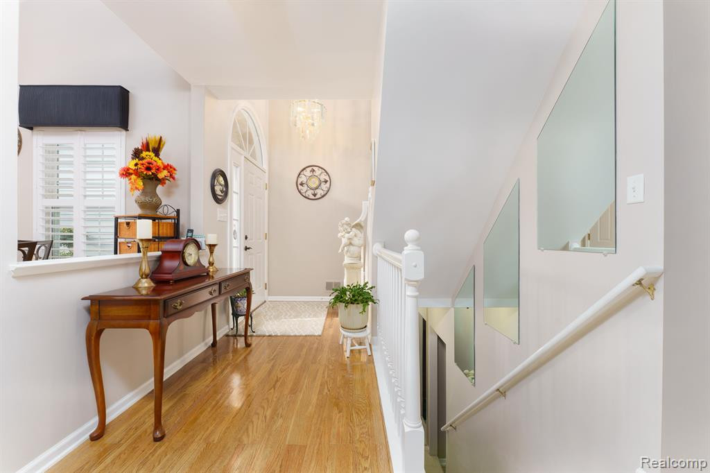885 Challenging Trail, South Lyon, MI 48178 — Photo 11