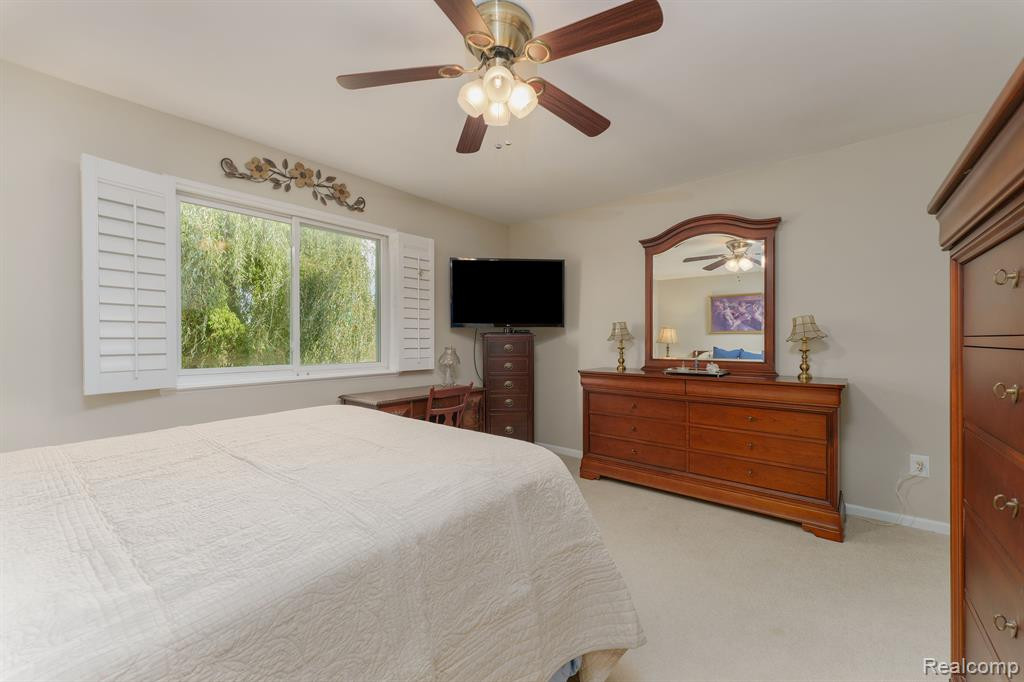 885 Challenging Trail, South Lyon, MI 48178 — Photo 21