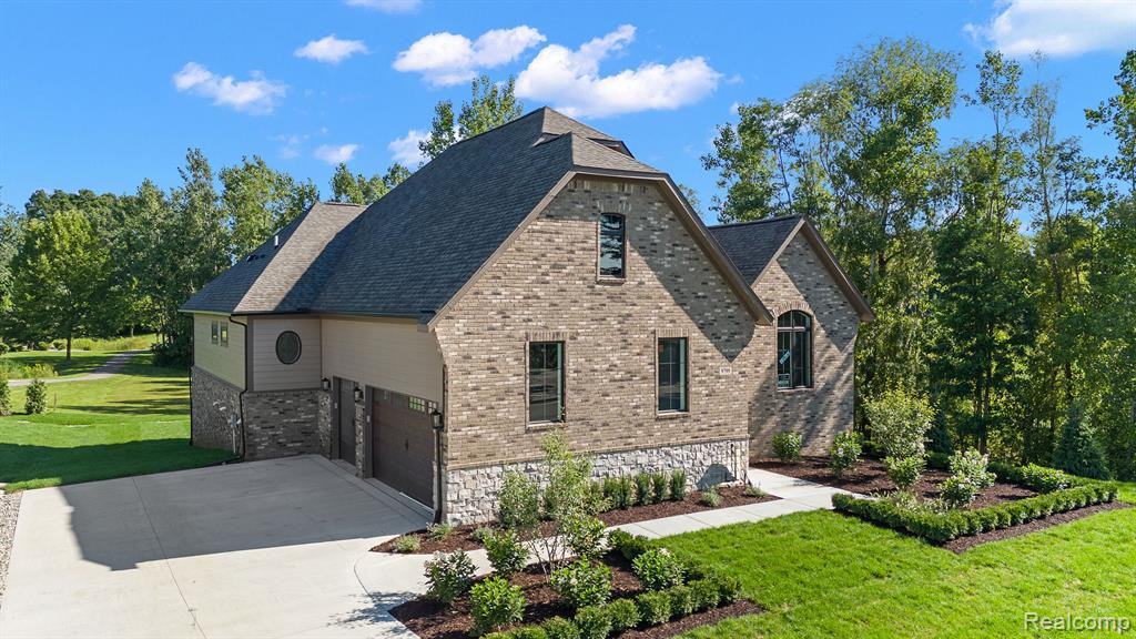 9799 Lake Edge Drive, Brighton, MI 48114 — Photo 2
