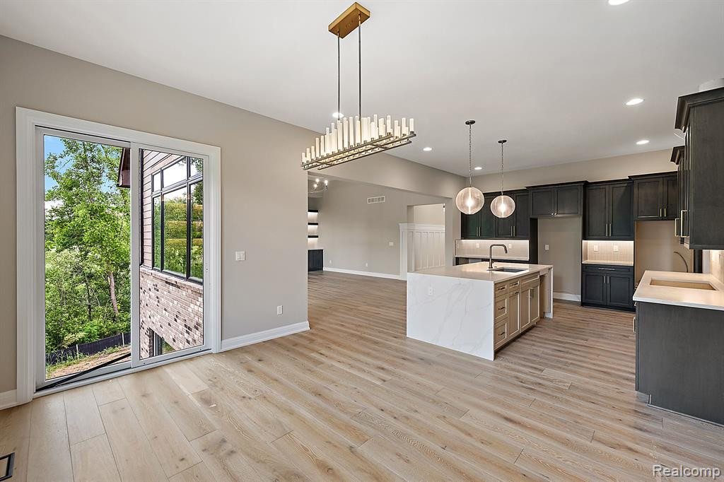 9799 Lake Edge Drive, Brighton, MI 48114 — Photo 28