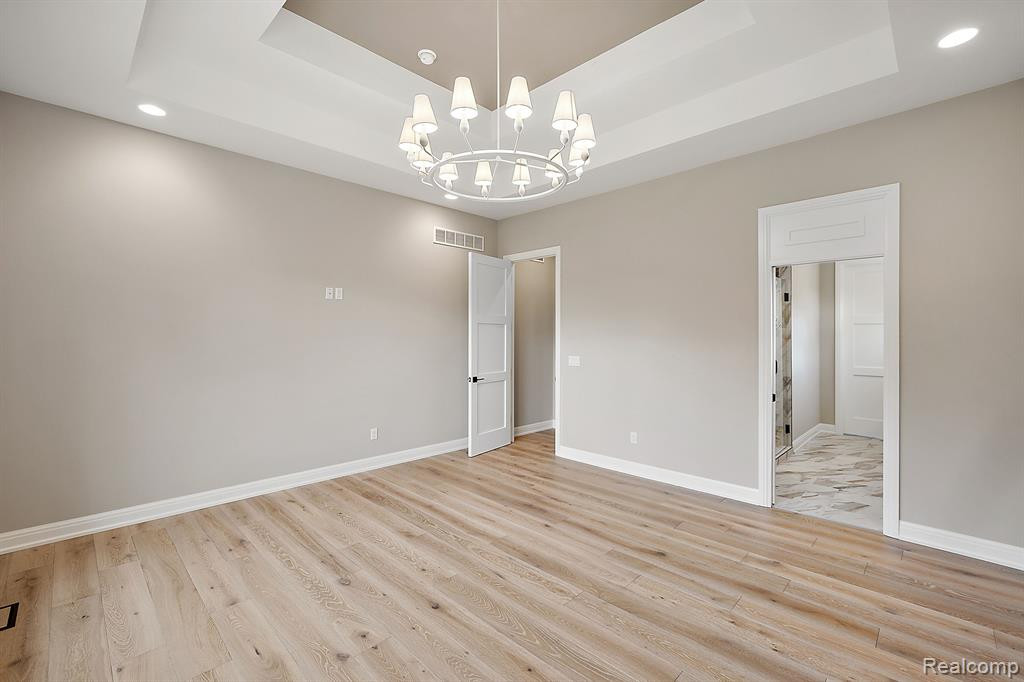9799 Lake Edge Drive, Brighton, MI 48114 — Photo 31