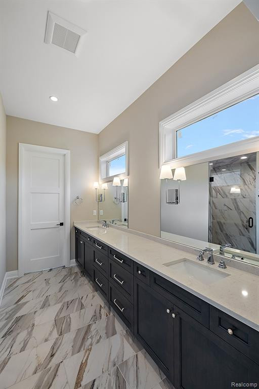 9799 Lake Edge Drive, Brighton, MI 48114 — Photo 32
