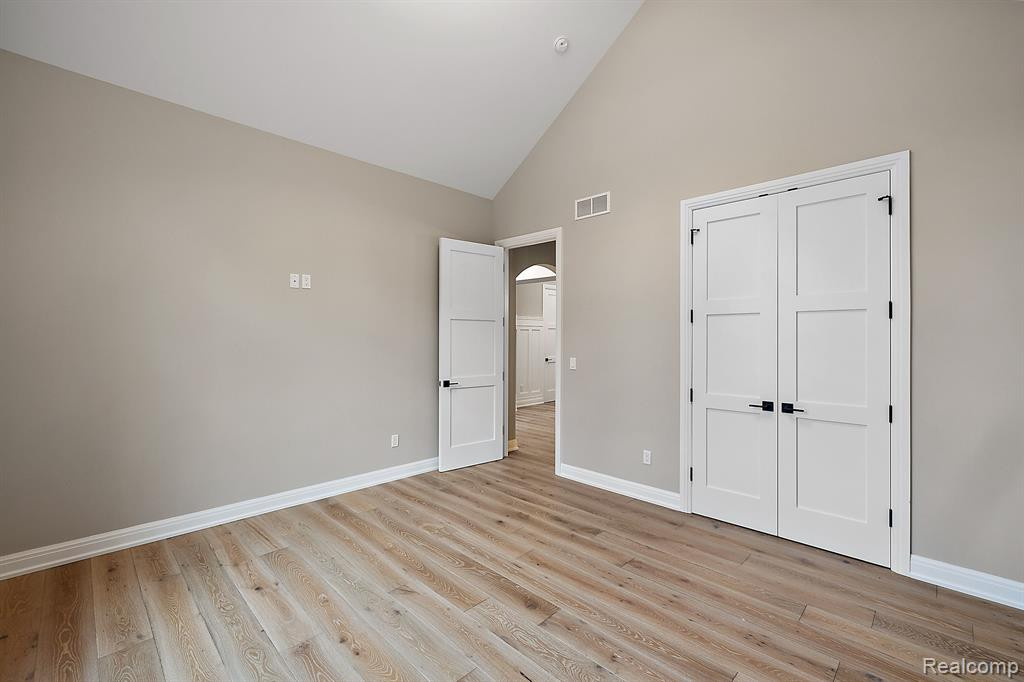 9799 Lake Edge Drive, Brighton, MI 48114 — Photo 36