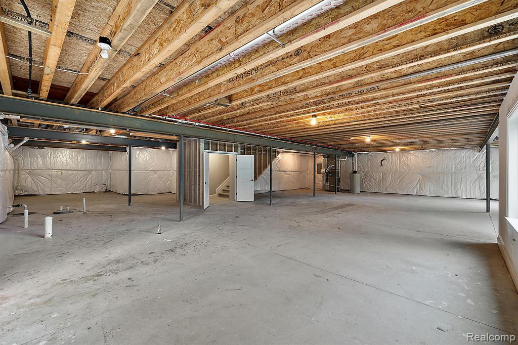 9799 Lake Edge Drive, Brighton, MI 48114 — Photo 44