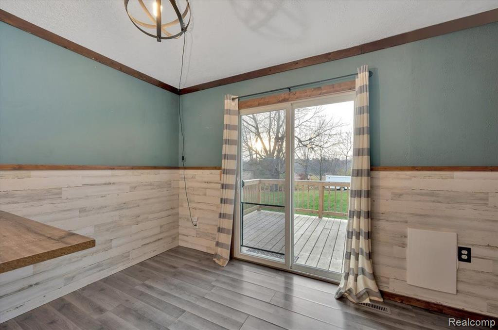 4399 HUCKLEBERRY Circle, Columbiaville, MI 48421 — Photo 5