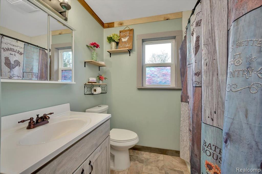 4399 HUCKLEBERRY Circle, Columbiaville, MI 48421 — Photo 7