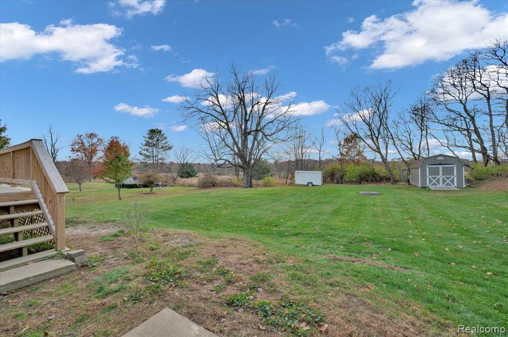 4399 HUCKLEBERRY Circle, Columbiaville, MI 48421 — Photo 17