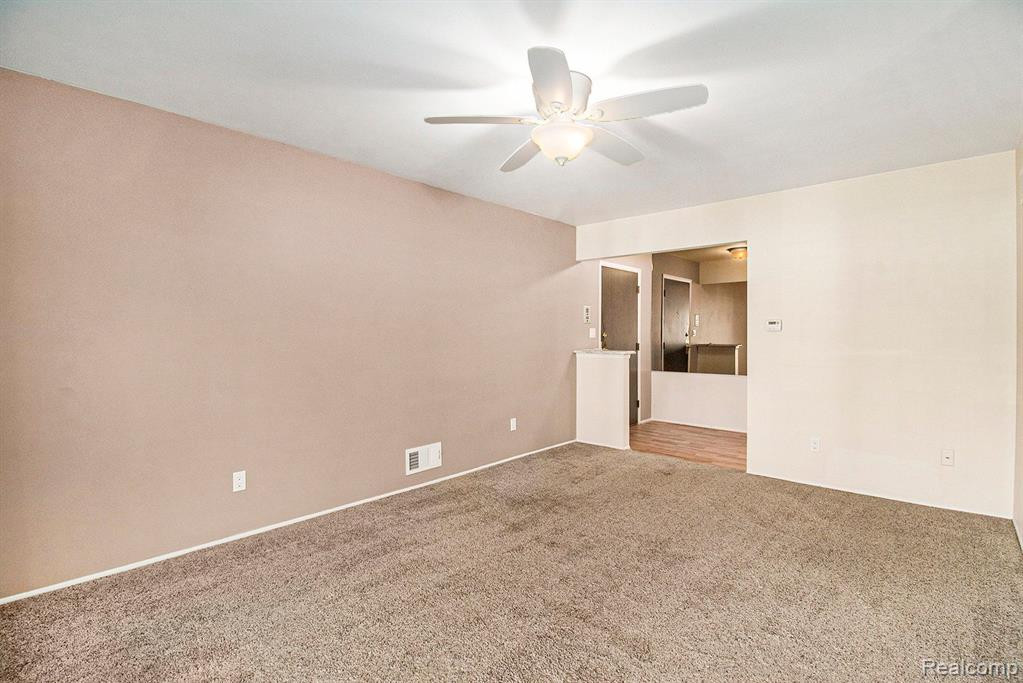 1750 MONTICELLO Street, 6, Trenton, MI 48183 — Photo 4