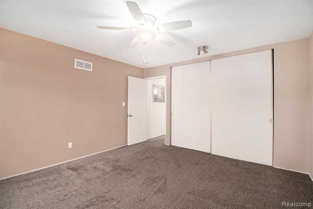 1750 MONTICELLO Street, 6, Trenton, MI 48183 — Photo 11