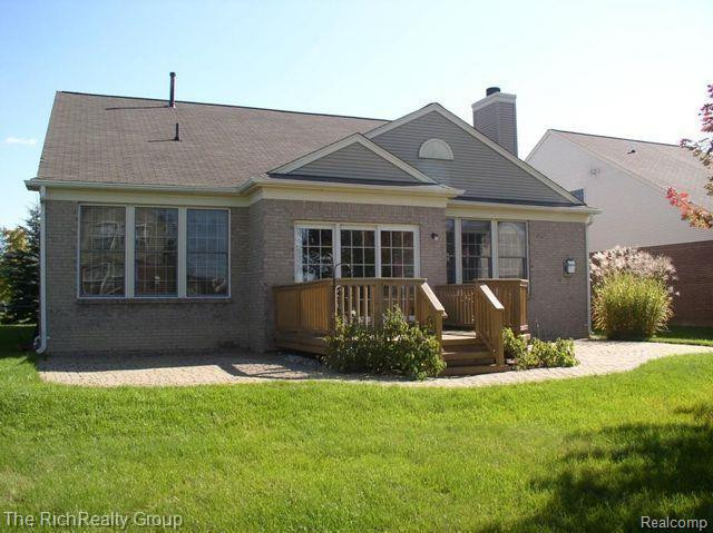 4010 POND RUN Court, Canton, MI 48188 — Photo 2