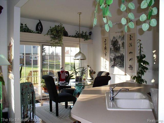 4010 POND RUN Court, Canton, MI 48188 — Photo 4