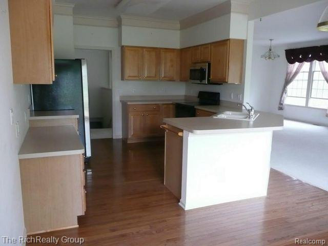 4010 POND RUN Court, Canton, MI 48188 — Photo 11