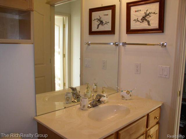 4010 POND RUN Court, Canton, MI 48188 — Photo 16