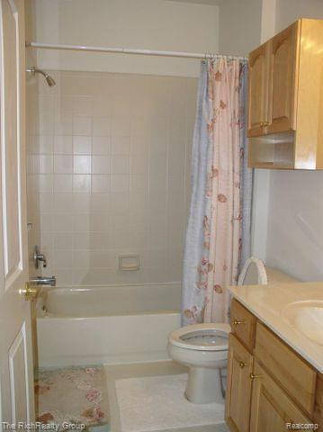 4010 POND RUN Court, Canton, MI 48188 — Photo 17
