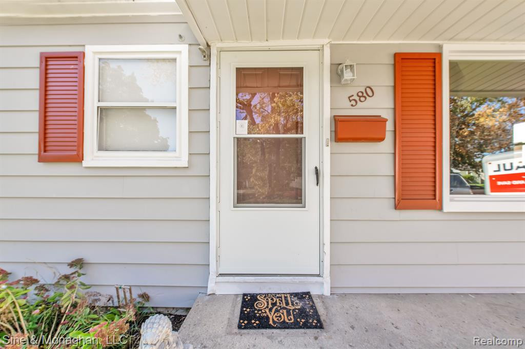 580 KENNEDY Avenue, Ypsilanti, MI 48198 — Photo 3