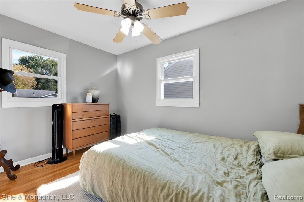 580 KENNEDY Avenue, Ypsilanti, MI 48198 — Photo 14