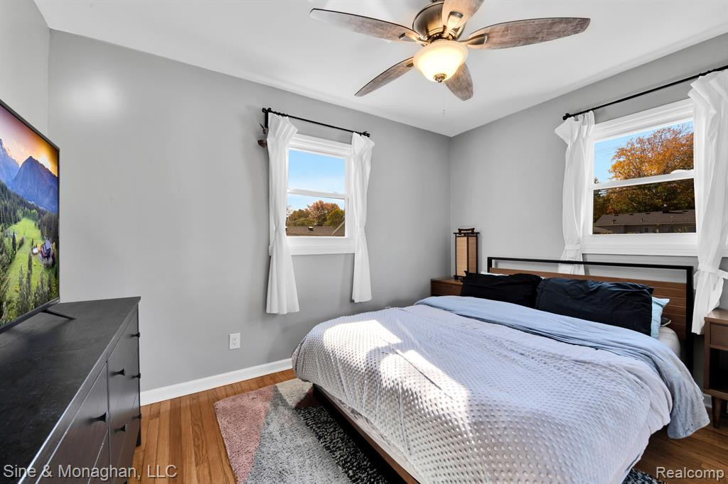 580 KENNEDY Avenue, Ypsilanti, MI 48198 — Photo 16