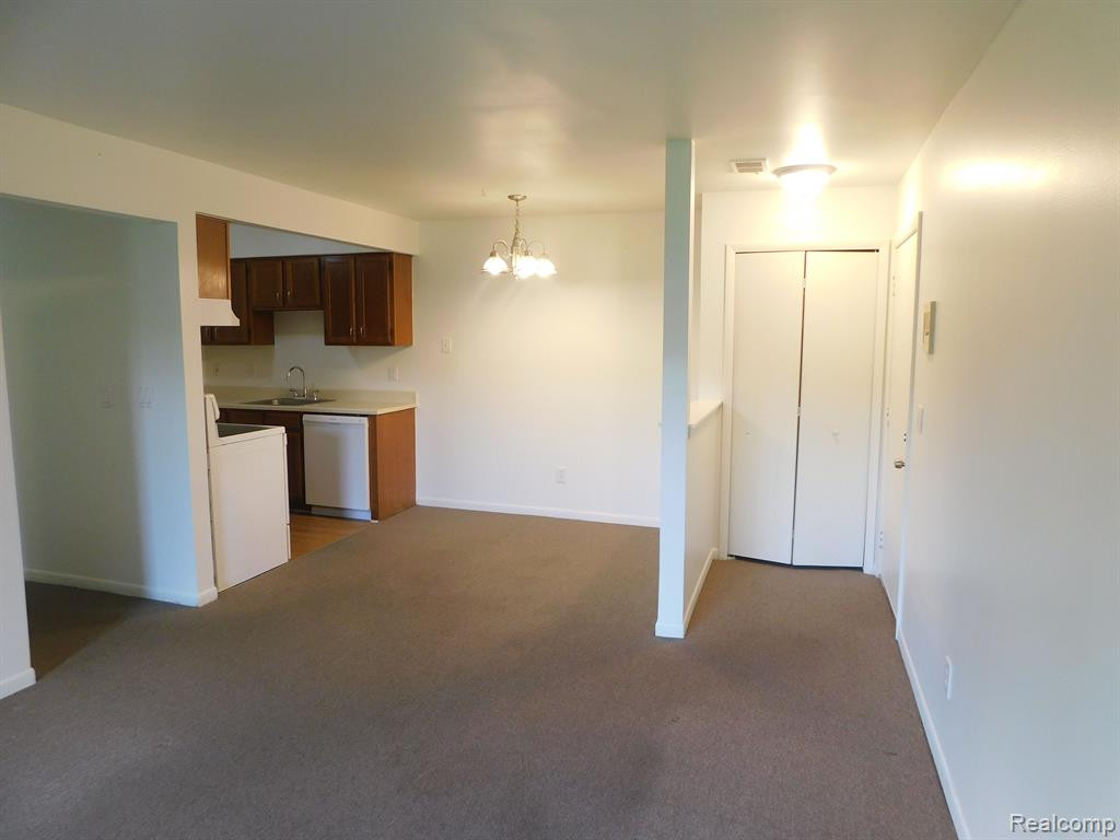43256 MOUND Road, Sterling Heights, MI 48314 — Photo 6