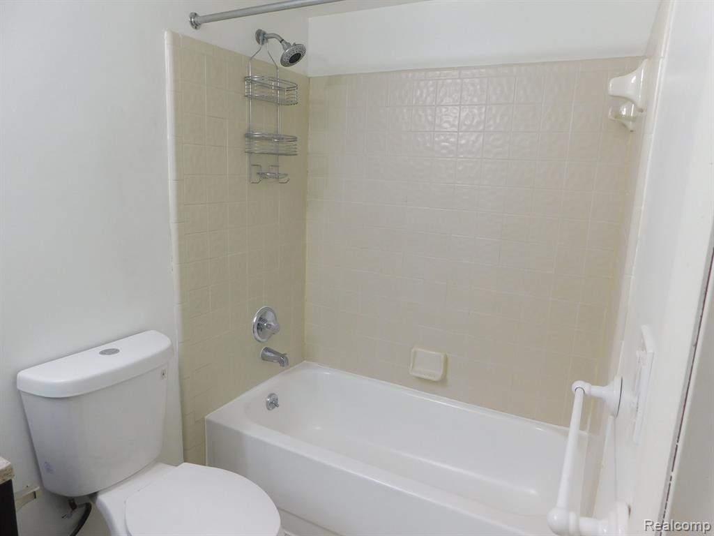 43256 MOUND Road, Sterling Heights, MI 48314 — Photo 18