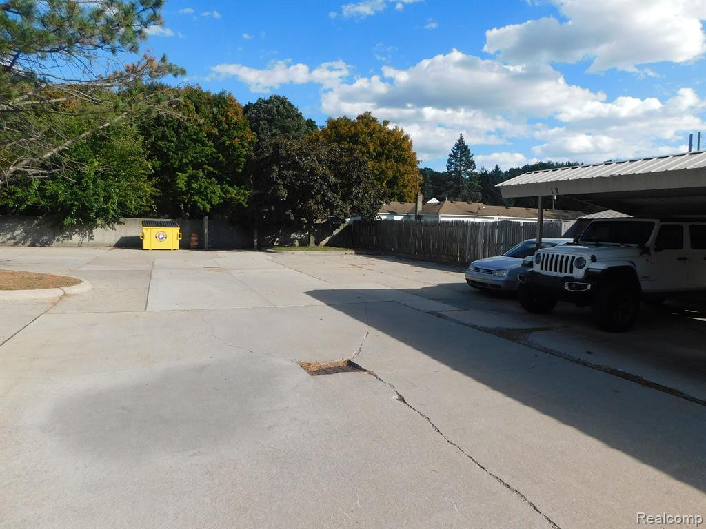 43256 MOUND Road, Sterling Heights, MI 48314 — Photo 24