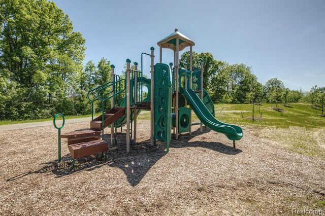 3127 MILLBURY Lane, Ann Arbor, MI 48105 — Photo 9