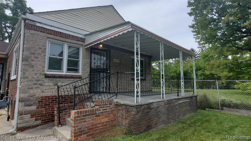 4809 MAYNARD Street, Detroit, MI 48215 — front exterior