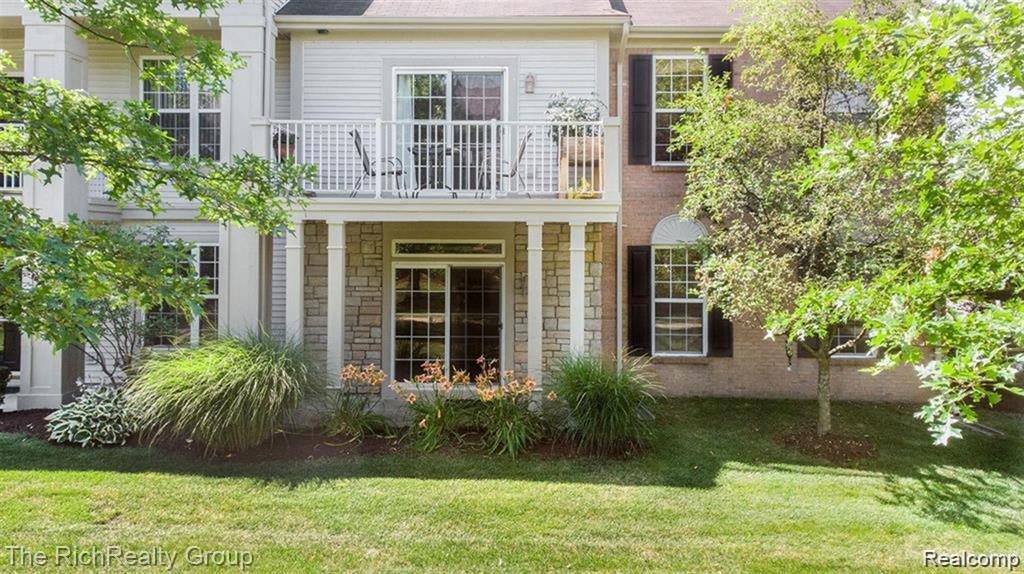 40600 Blythefield Lane, Canton, MI 48188 — Photo 16