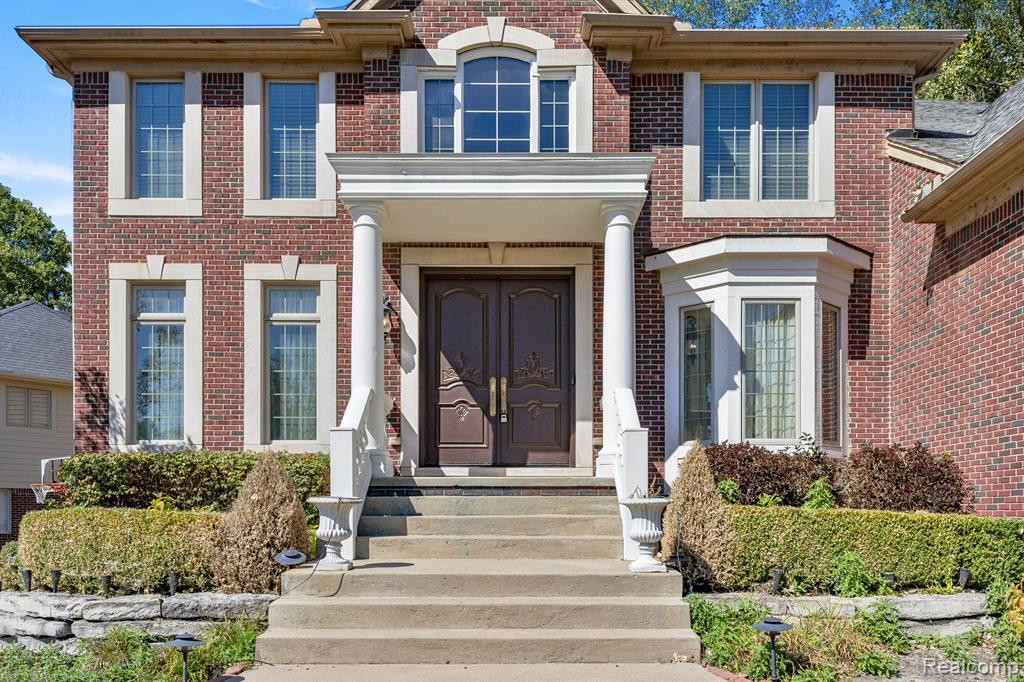 7394 WHITTINGHAM Way, West Bloomfield, MI — Photo 9