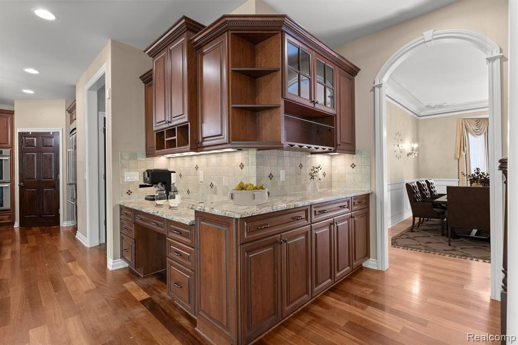 7394 WHITTINGHAM Way, West Bloomfield, MI — Photo 24