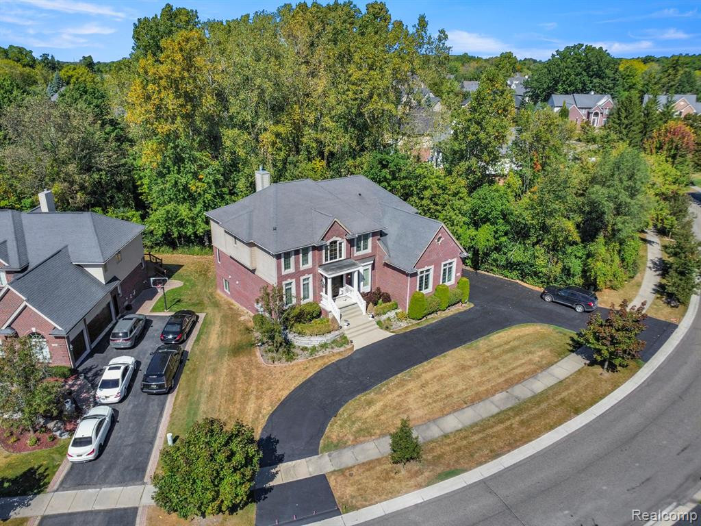 7394 WHITTINGHAM Way, West Bloomfield, MI — Photo 66