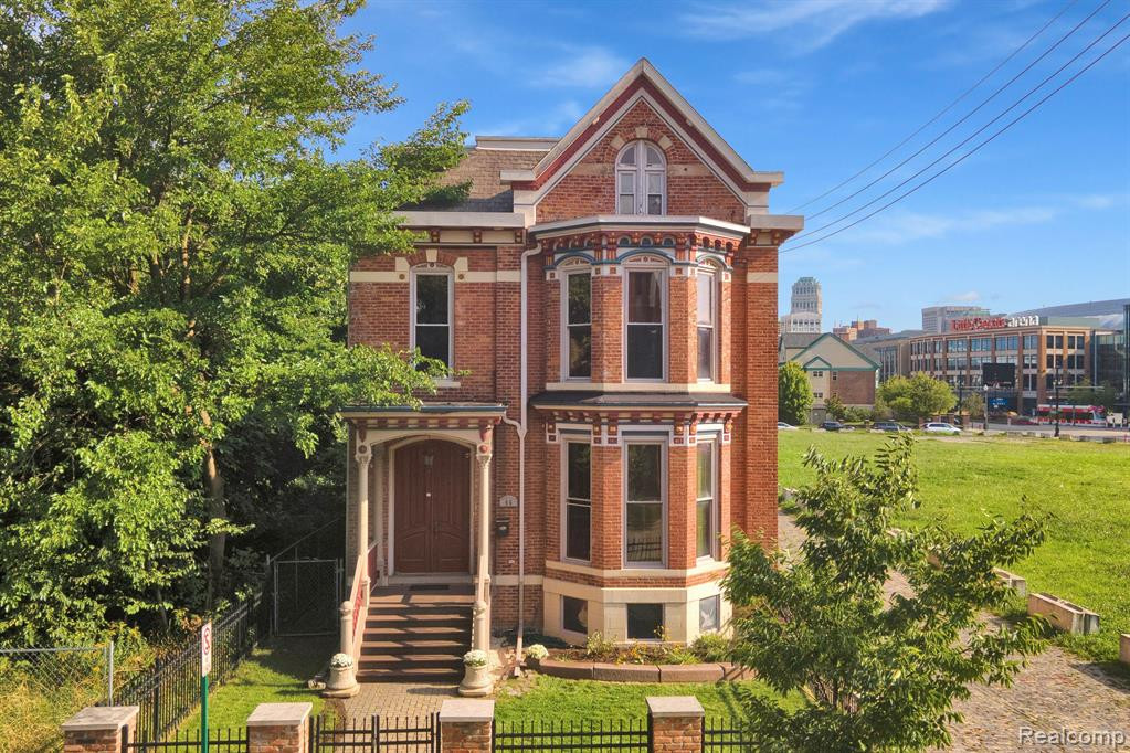 48 Edmund, Detroit, MI 48201 — Photo 2