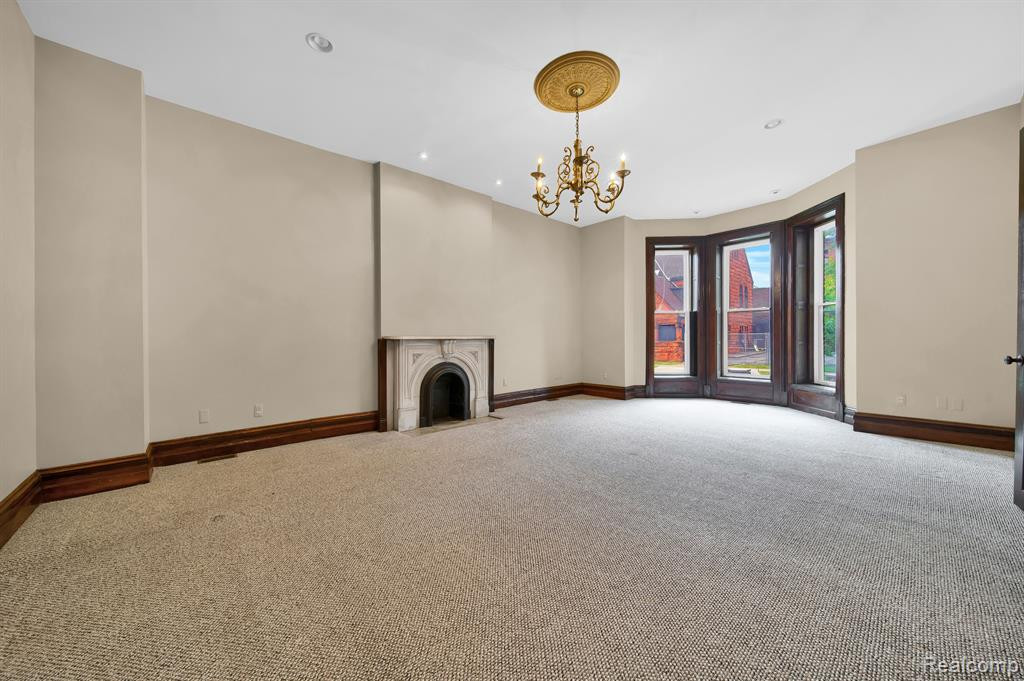48 Edmund, Detroit, MI 48201 — Photo 14