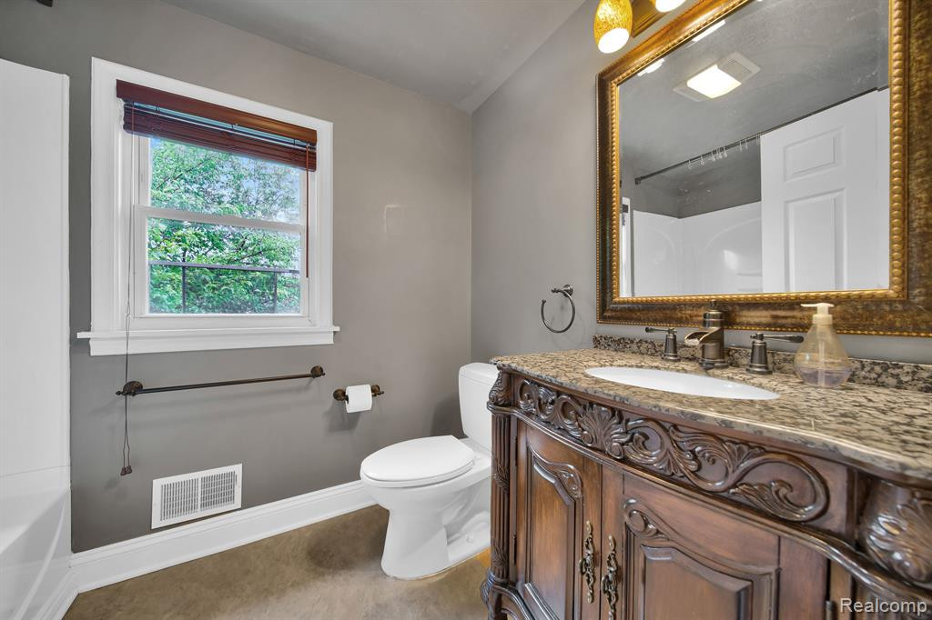 48 Edmund, Detroit, MI 48201 — Photo 28