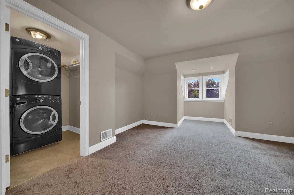 48 Edmund, Detroit, MI 48201 — Photo 29