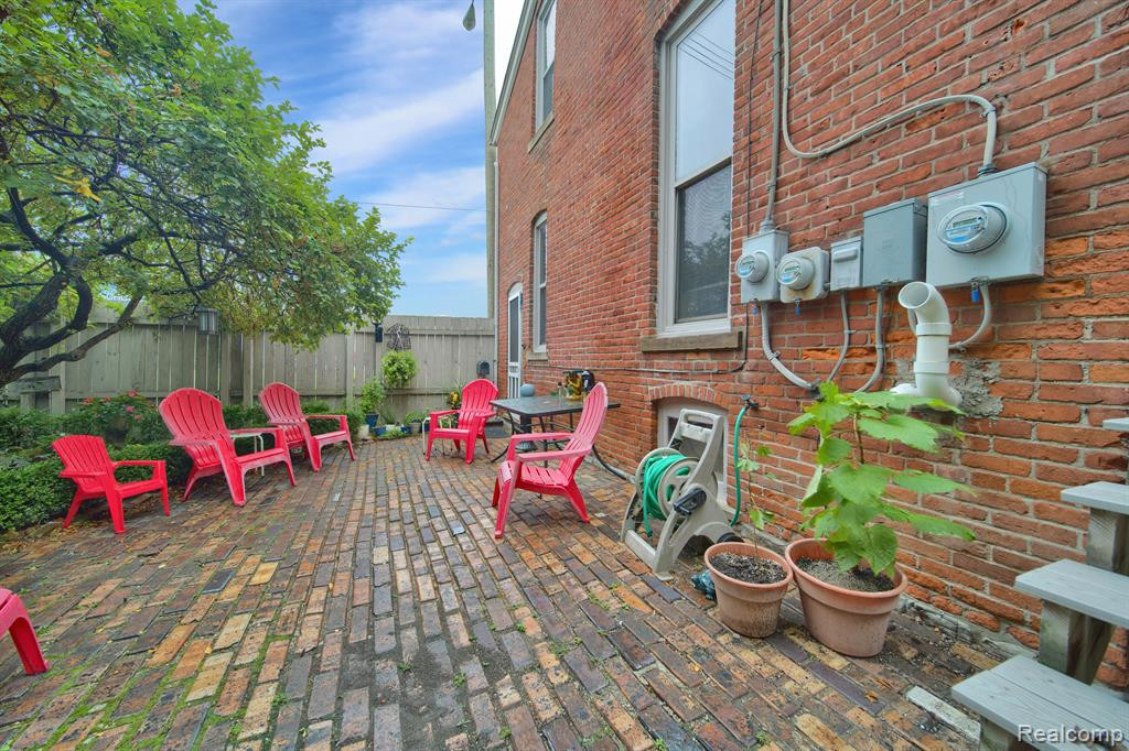 48 Edmund, Detroit, MI 48201 — Photo 49