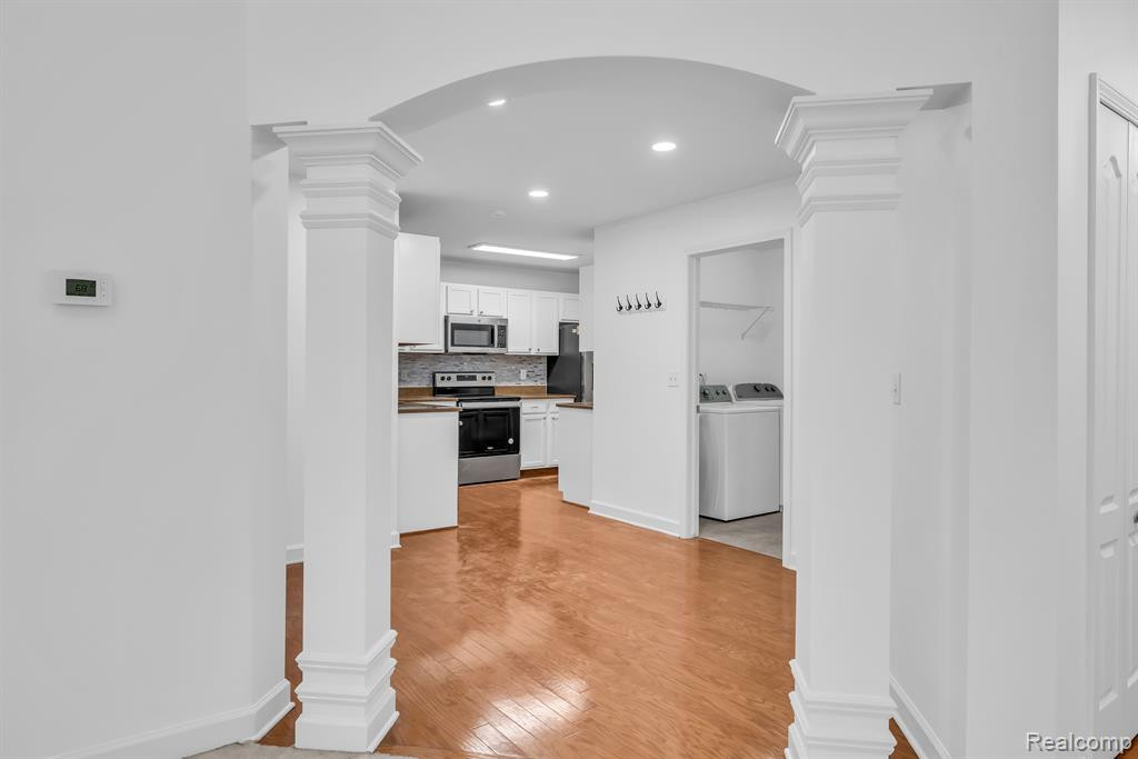 44700 HEATHER Lane, Canton, MI 48187 — Photo 11