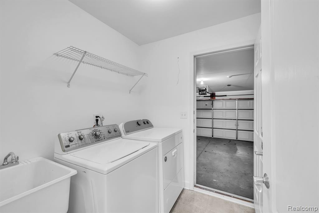 44700 HEATHER Lane, Canton, MI 48187 — Photo 15