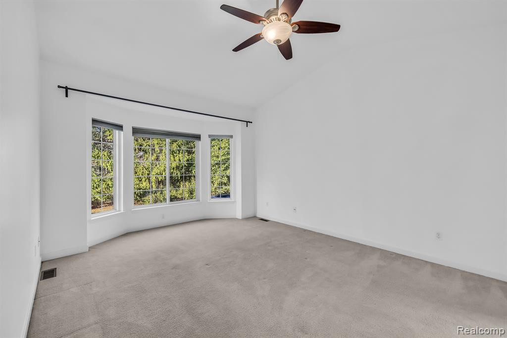 44700 HEATHER Lane, Canton, MI 48187 — Photo 16