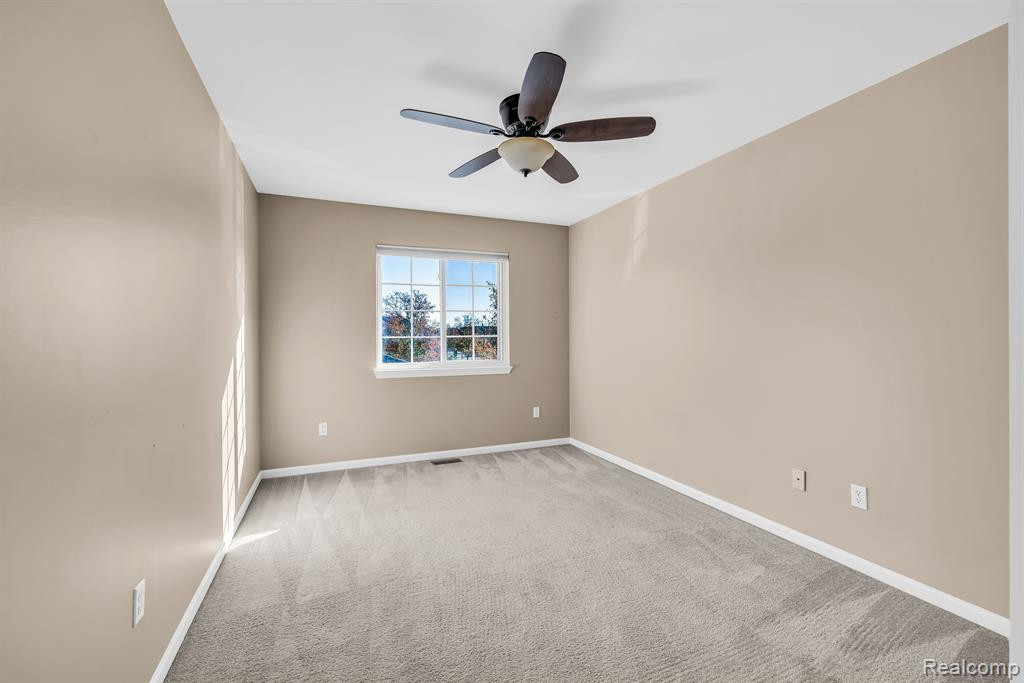 44700 HEATHER Lane, Canton, MI 48187 — Photo 32