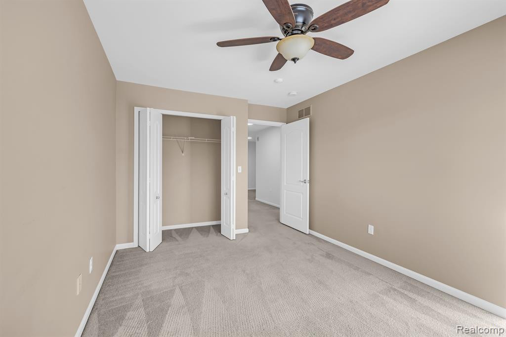 44700 HEATHER Lane, Canton, MI 48187 — Photo 33